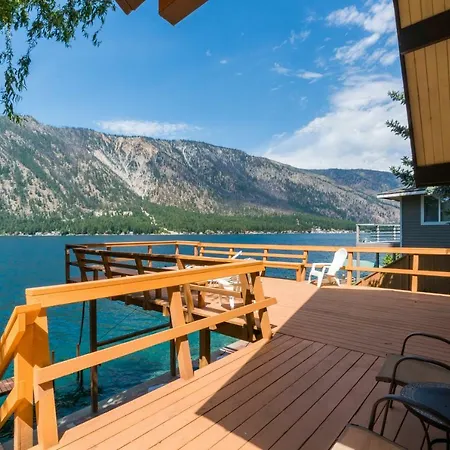 Villa Clear Water